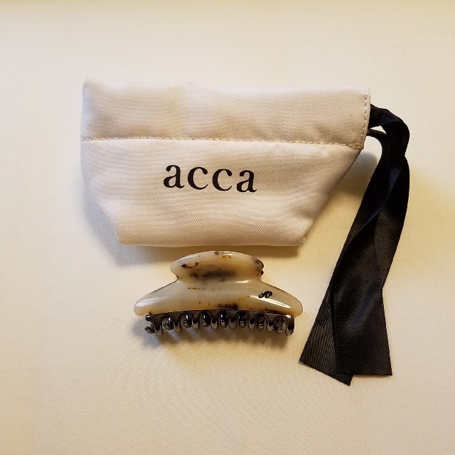 acca　ヘアクリップ　バレッタ