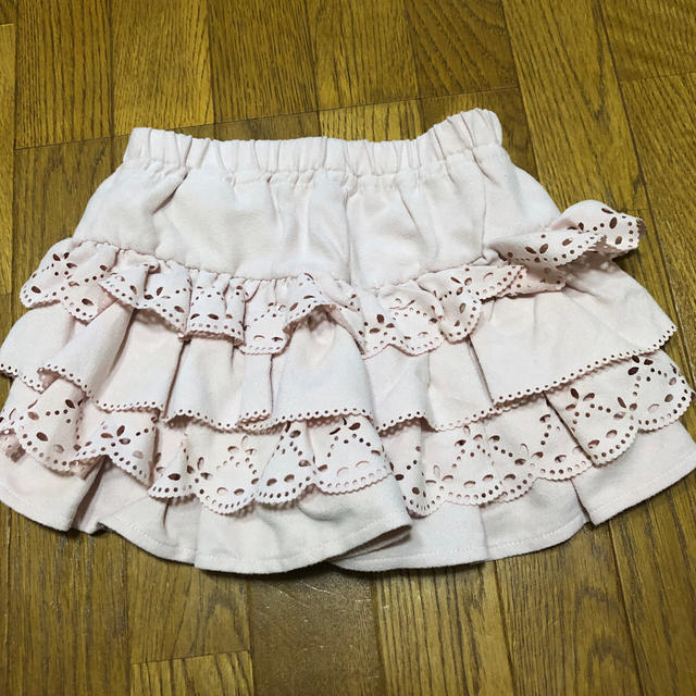 BeBe(ベベ)のBeBe NOU キュロット　90サイズ キッズ/ベビー/マタニティのキッズ服女の子用(90cm~)(パンツ/スパッツ)の商品写真