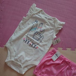 ギャップ(GAP)のbabyGAP  アルパカフリルロンパース 　バブルショーツ(ロンパース)