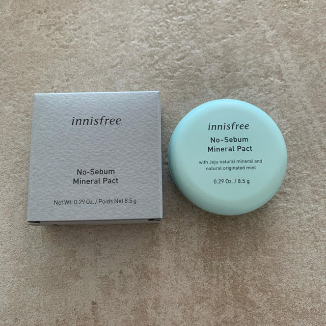 Innisfree(イニスフリー)のイニスフリー ノーセバム ミネラルパクト パウダー コスメ/美容のベースメイク/化粧品(フェイスパウダー)の商品写真