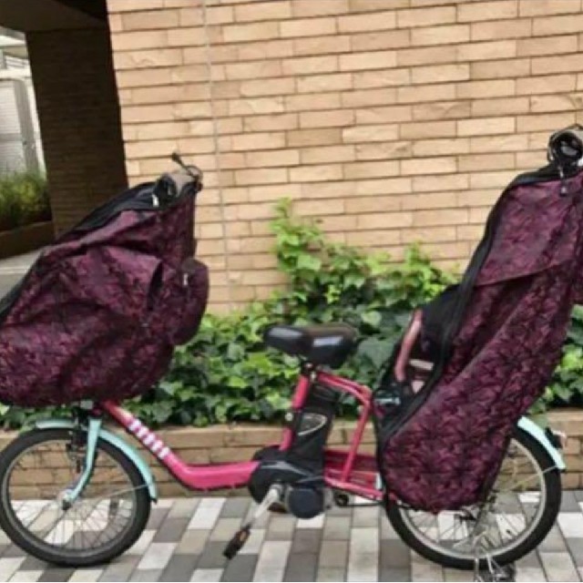 前用　ワイン迷彩　ネットつき　子供乗せ自転車レインカバー キッズ/ベビー/マタニティの外出/移動用品(自動車用チャイルドシートカバー)の商品写真