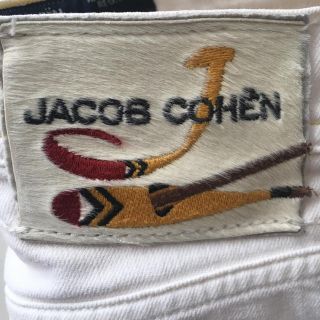 ヤコブコーエン(JACOB COHEN)のヤコブコーエン　ショートパンツ美品　お盆限定セール‼️(ショートパンツ)