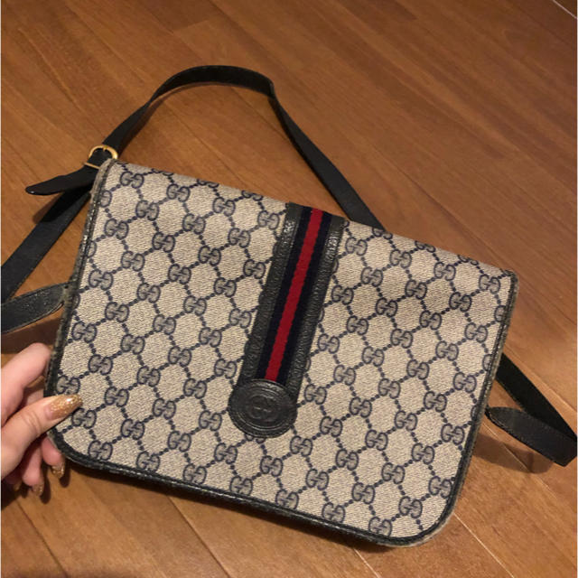 Gucci(グッチ)のGUCCI ショルダーバッグ レディースのバッグ(ショルダーバッグ)の商品写真