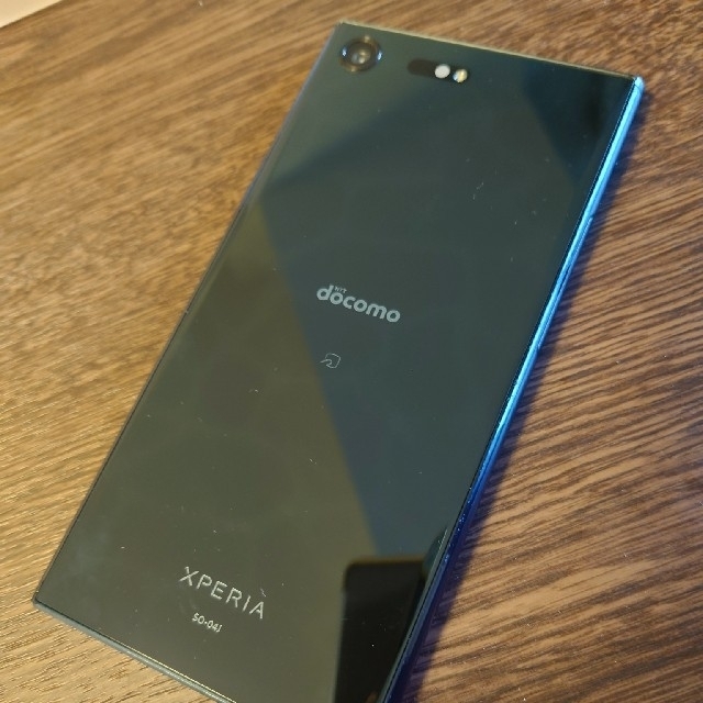 Xperia(エクスペリア)のXperia XZ  Premium   SO-04J スマホ/家電/カメラのスマートフォン/携帯電話(スマートフォン本体)の商品写真