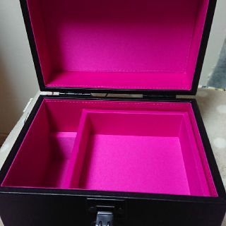 サンローラン(Saint Laurent)の最終値下げ！2019【イヴサンローラン】メイクBox(コフレ/メイクアップセット)