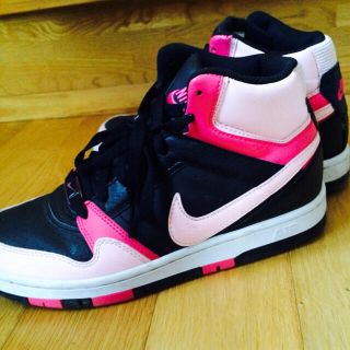 ♡Nike ハイカット24.5cm