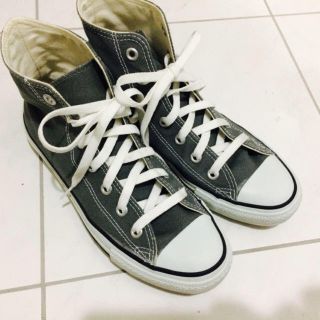 コンバース(CONVERSE)のコンバース　グレー　ハイカット(スニーカー)