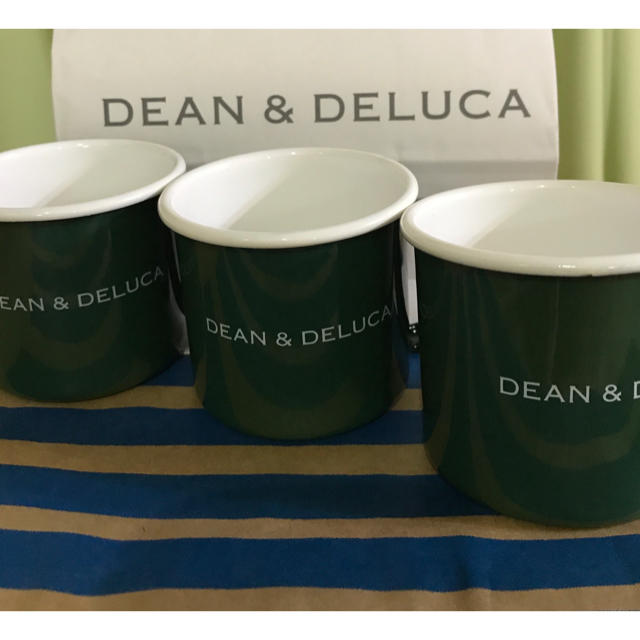 DEAN & DELUCA(ディーンアンドデルーカ)のDEAN&DELUCA マグカップ　ホーロー3個 インテリア/住まい/日用品のキッチン/食器(容器)の商品写真