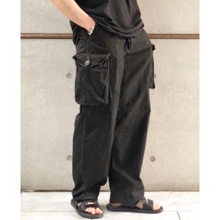 マルタンマルジェラ(Maison Martin Margiela)の1点物 vintage "オーバーダイ" イギリス軍 カモフラージュ 黒 パンツ(ワークパンツ/カーゴパンツ)