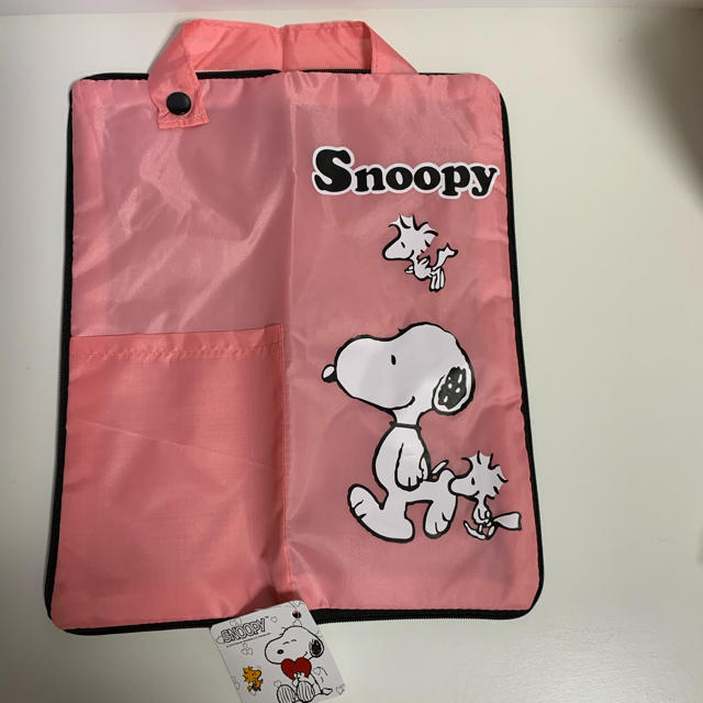 SNOOPY(スヌーピー)の新品　SNOOPY 傘袋　ボトルケース　ピンク レディースのファッション小物(傘)の商品写真