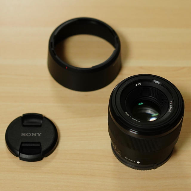 SONY(ソニー)のソニー SONY SEL50F18F FE 50mm F1.8 ソニーEマウント スマホ/家電/カメラのカメラ(レンズ(単焦点))の商品写真