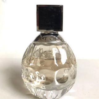 ジミーチュウ(JIMMY CHOO)のジミーチュウ　オードトワレ40ml(香水(女性用))