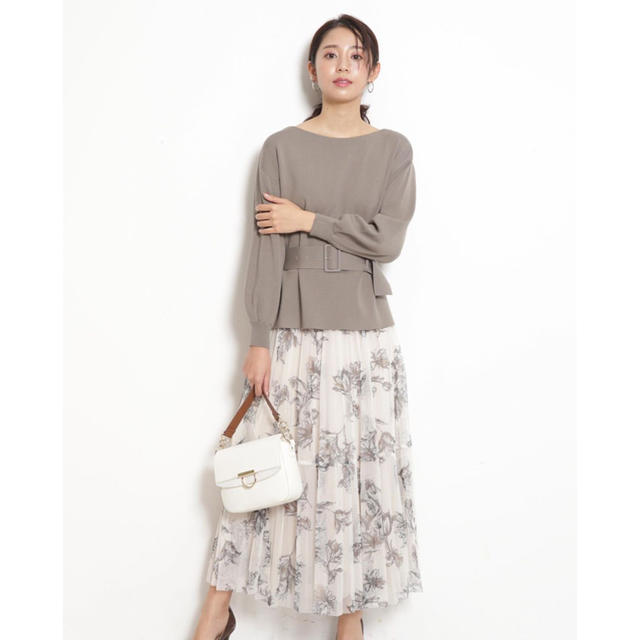売り切り♡新品♡ジャスグリッティー♡アートフラワープリーツスカート