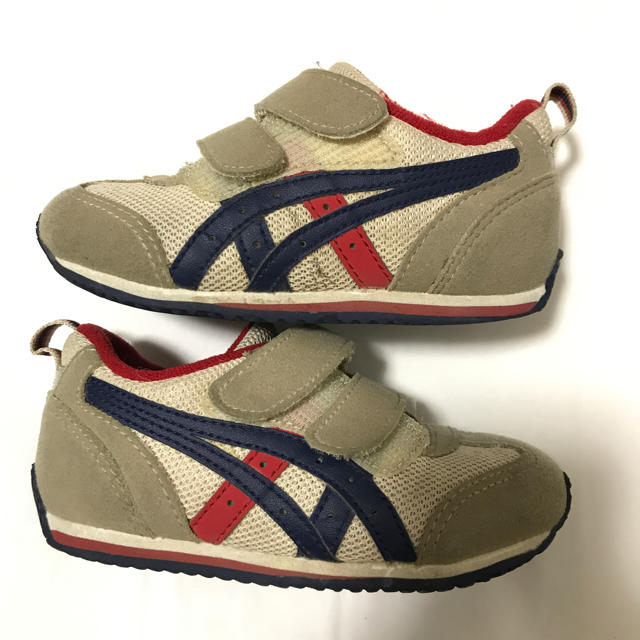 asics(アシックス)のasics アシックス スニーカー 14.5cm キッズ/ベビー/マタニティのベビー靴/シューズ(~14cm)(スニーカー)の商品写真