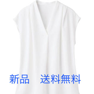 ベルーナ(Belluna)のホワイトブラウスMサイズ(Tシャツ/カットソー(半袖/袖なし))
