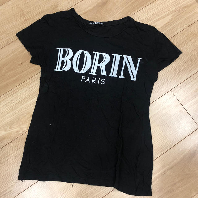 BALMAIN(バルマン)のシメオンファラー　ブラックスコア　ロゴTシャツ レディースのトップス(Tシャツ(半袖/袖なし))の商品写真
