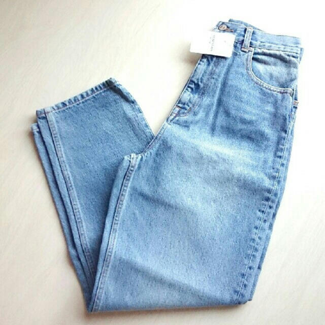 SLOBE IENA(スローブイエナ)のSLOBE IENA  LE DENIM ワイドデニムパンツ 新品36 レディースのパンツ(デニム/ジーンズ)の商品写真