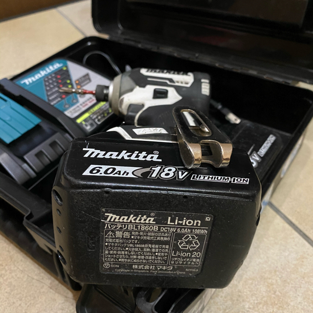 Makita(マキタ)のマキタ　インパクト　電動ドライバー 自動車/バイクのバイク(工具)の商品写真