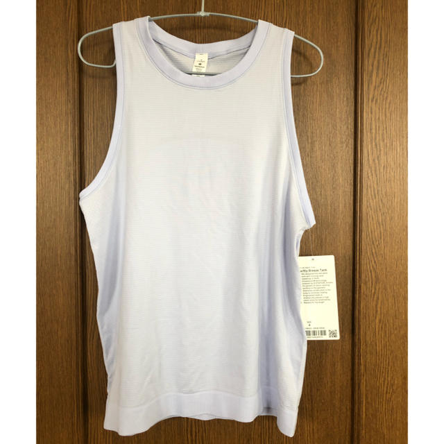 lululemon(ルルレモン)の新品　ルルレモン Swiftly Breeze Tank スポーツ/アウトドアのトレーニング/エクササイズ(ヨガ)の商品写真