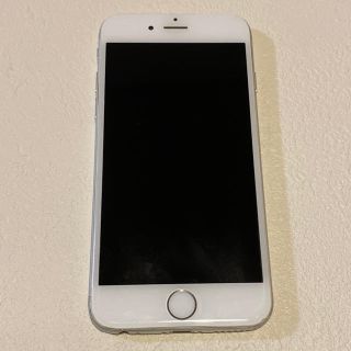 アップル(Apple)のiPhone6 SIMフリーモデル64GBシルバー(スマートフォン本体)