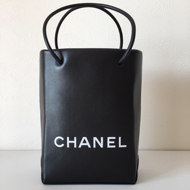 新品未使用 CHANEL エッセンシャル トート PM 黒