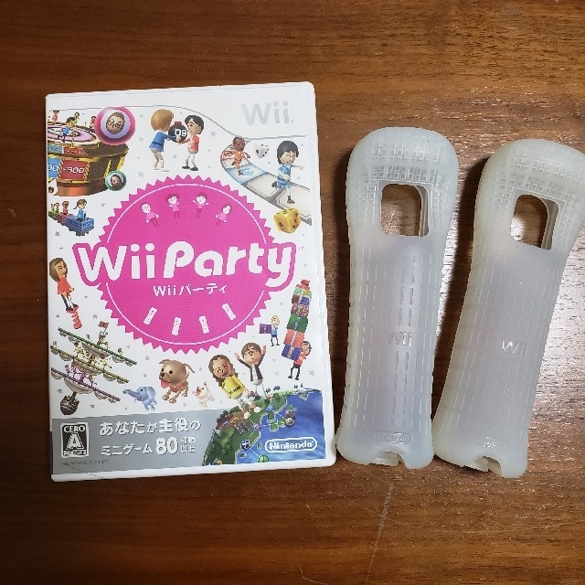 Wii(ウィー)のNintendo Wii 本体　RVL-S-WABM エンタメ/ホビーのゲームソフト/ゲーム機本体(家庭用ゲーム機本体)の商品写真