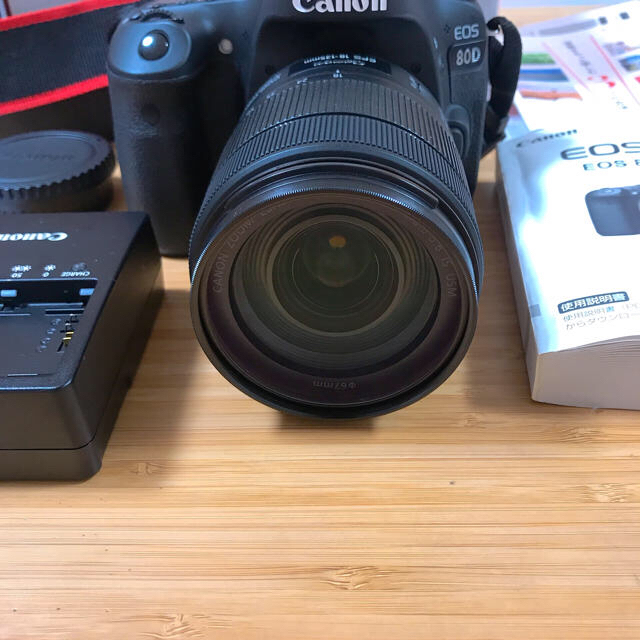 Canon EOS 80D 18-135  単焦点　50 F1.8 レンズセット