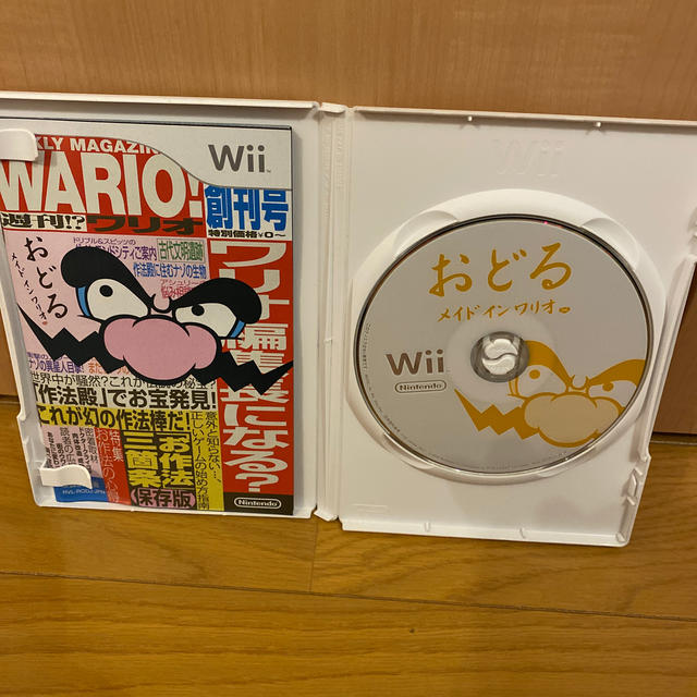 Wii(ウィー)のおどるメイドインワリオ Wii エンタメ/ホビーのゲームソフト/ゲーム機本体(家庭用ゲームソフト)の商品写真