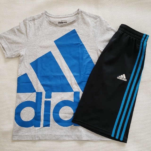 adidas(アディダス)の150 adidas アディダス スポーツウェア&パンツ上下セット グレー スポーツ/アウトドアのランニング(ウェア)の商品写真