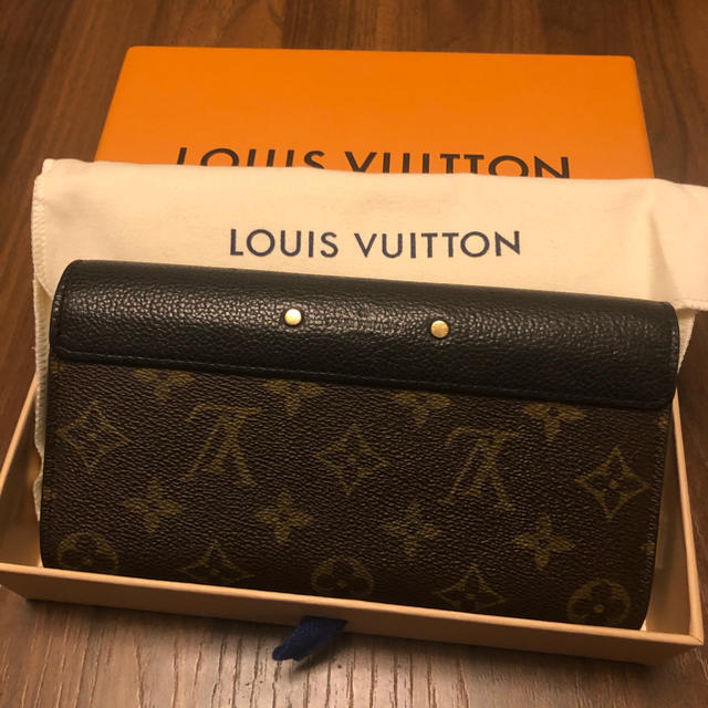 LOUIS VUITTON(ルイヴィトン)のLOUIS VUITTON 財布 メンズのファッション小物(長財布)の商品写真