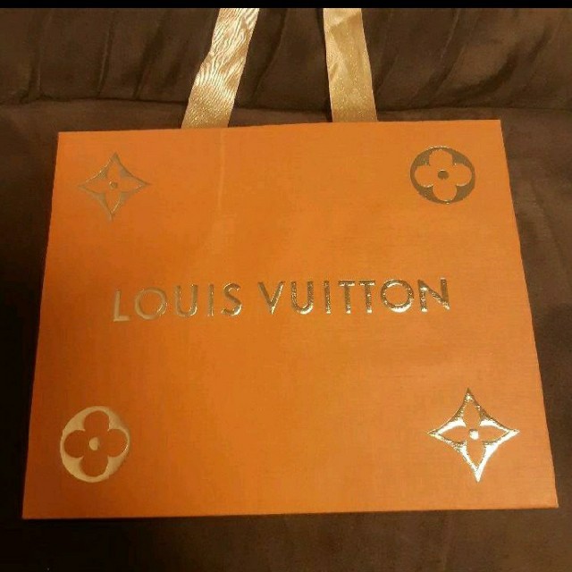 LOUIS VUITTON(ルイヴィトン)のルイヴィトン　紙袋　LOUIS VUITTON レディースのバッグ(ショップ袋)の商品写真
