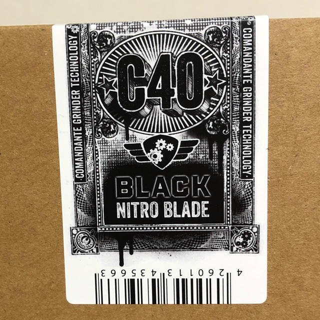 コマンダンテC40 ニトロブレード 黒-