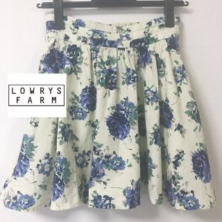 ローリーズファーム(LOWRYS FARM)のLOWRYS FARM  花柄スカート　ローリーズファーム(ミニスカート)