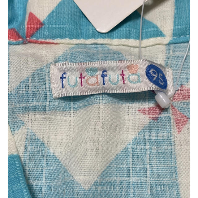 futafuta(フタフタ)の新品タグ付き futafuta ゆかたドレス 水色×白 キッズ/ベビー/マタニティのキッズ服女の子用(90cm~)(甚平/浴衣)の商品写真