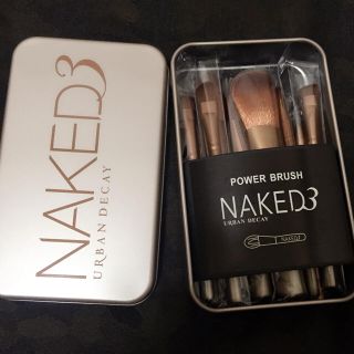 アーバンディケイ(Urban Decay)の新品 NAKED3 メイクブラシセット(コフレ/メイクアップセット)