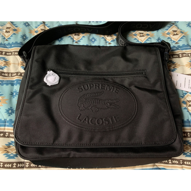 Supreme(シュプリーム)のSupreme/LACOSTE Small Messenger Bag メンズのバッグ(メッセンジャーバッグ)の商品写真