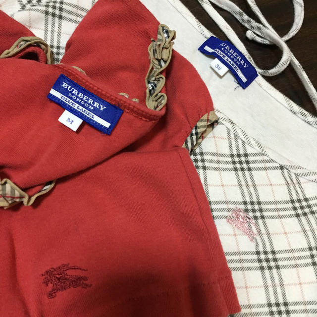 BURBERRY(バーバリー)のバーバリー春夏カットソー2枚セット レディースのトップス(カットソー(長袖/七分))の商品写真