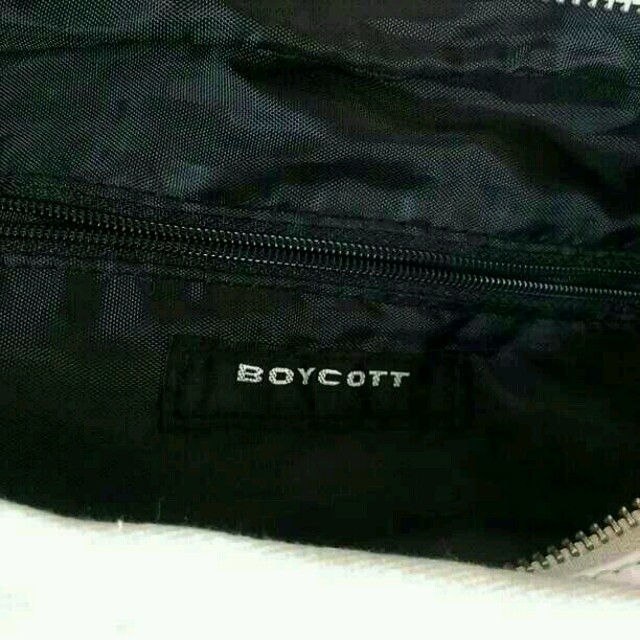 BOYCOTT(ボイコット)のBOYCOTT ショルダーバッグ メンズのバッグ(ショルダーバッグ)の商品写真