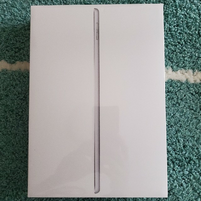 新品・未開封　ipad 第7世代128GB 　シルバー