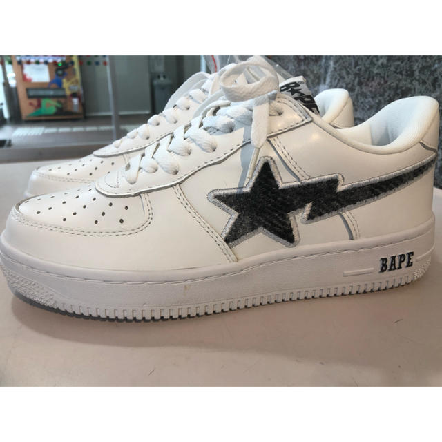 A BATHING APE(アベイシングエイプ)のAPE BAPESTA US9 新品 メンズの靴/シューズ(スニーカー)の商品写真