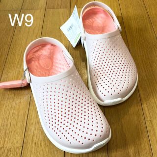 クロックス(crocs)の新品 クロックス ライトライド W9 25.0 25cm ピンク(サンダル)