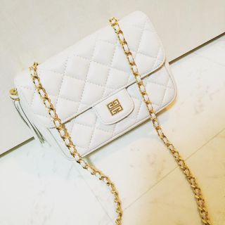 ジバンシィ(GIVENCHY)のsara.様専門出品(ショルダーバッグ)