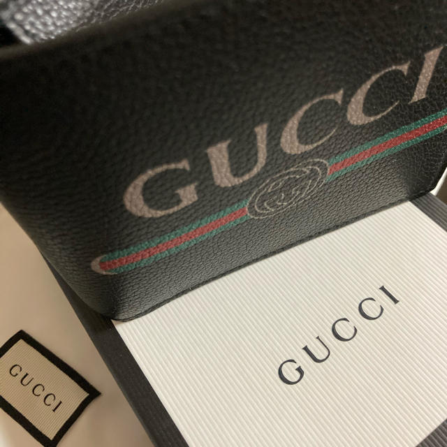 Gucci(グッチ)の新品 正規品 GUCCI  グッチ ヴィンテージ ロゴ 二つ折り 財布 メンズのファッション小物(折り財布)の商品写真