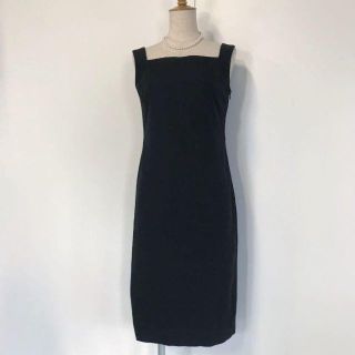 ボディドレッシングデラックス(BODY DRESSING Deluxe)のBODY DRESSING シルエットの綺麗なワンピース(ひざ丈ワンピース)