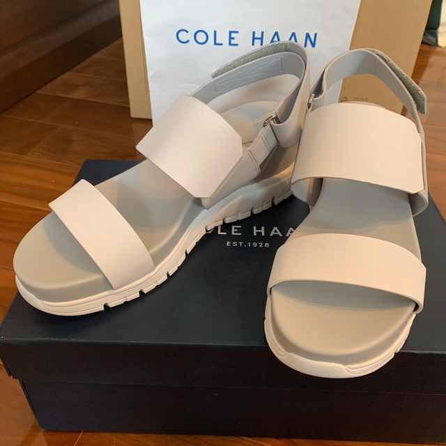 6月末まで☆コールハーン　Colehaan 新品　レディース サンダルレディース