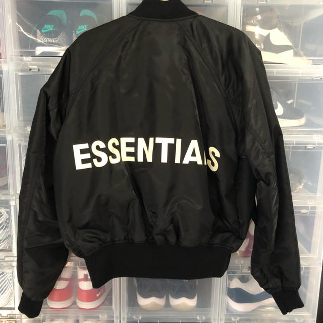 FEAR OF GOD(フィアオブゴッド)のfog essentials bomber jacket ボンバージャケット  レディースのジャケット/アウター(ミリタリージャケット)の商品写真