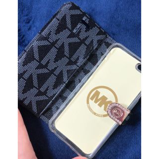 マイケルコース(Michael Kors)のMICHAEL KORS iPhoneケース　黒(iPhoneケース)