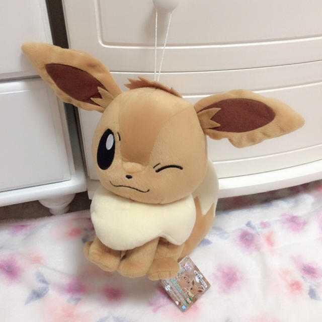 ポケモン 𓊆 新品ウインク イーブイぬいぐるみ 大 𓊇 の通販 By どろっぷ しょっぷ ᐡ ᐡ ポケモンならラクマ