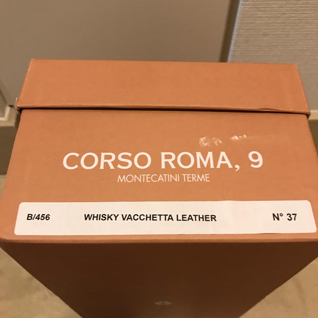 【CORSO ROMA,9】★値下新品クロスバックルサンダル 3
