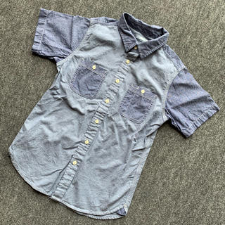 ジーユー(GU)のGUジーユー　半袖シャツ140(Tシャツ/カットソー)
